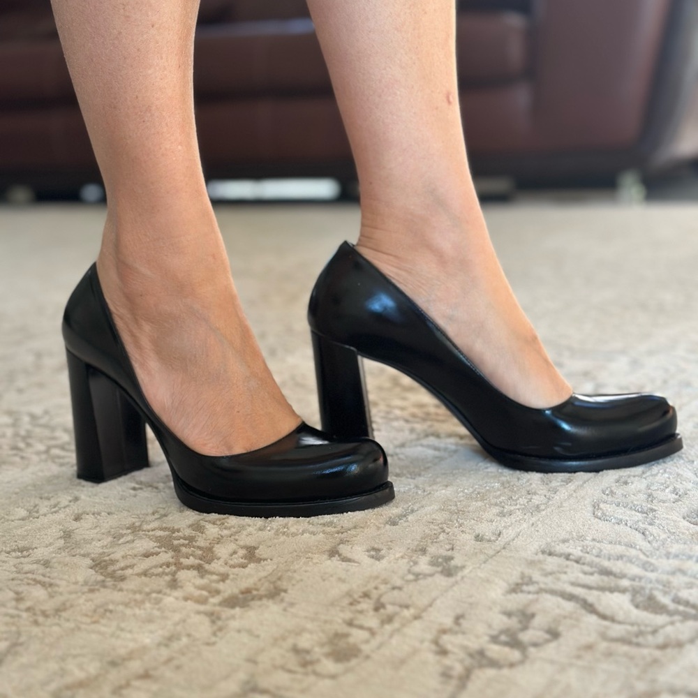 Prada Leather Shoes Black Size 37.  One scratch is shown on the last picture. - Picture 9 of 11